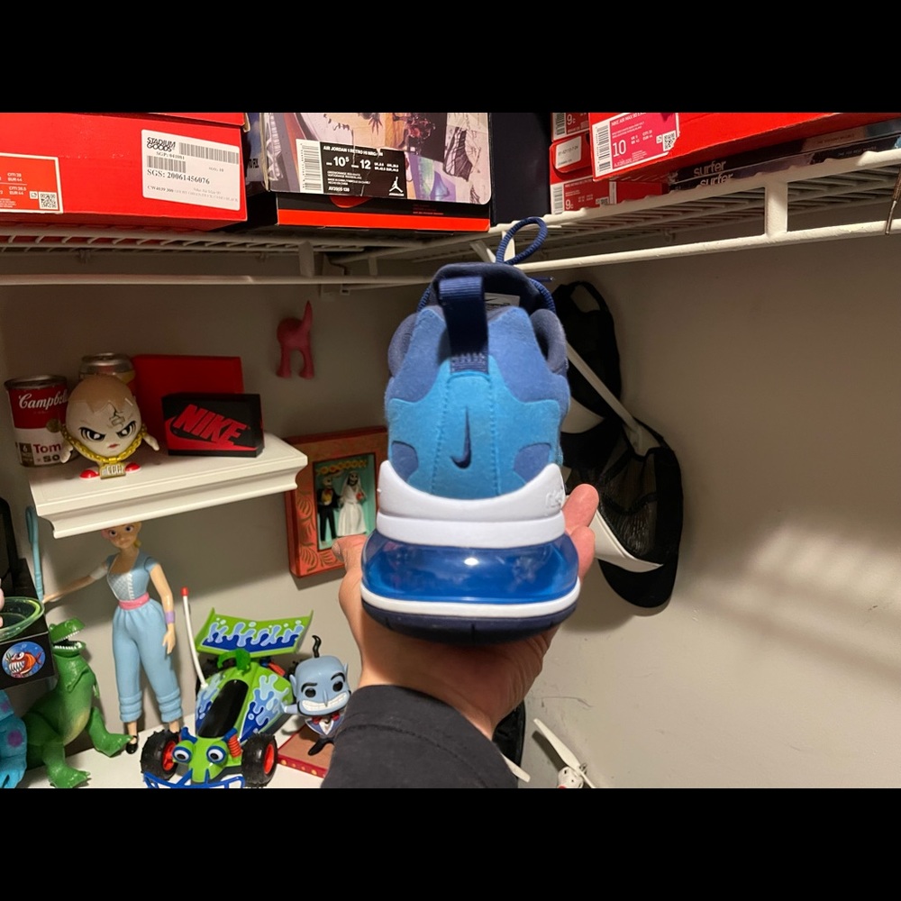 Nike - Picture 6 of 9